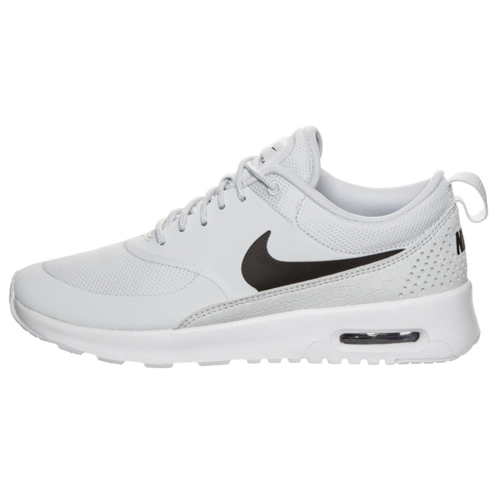 nike thea ganz schwarz